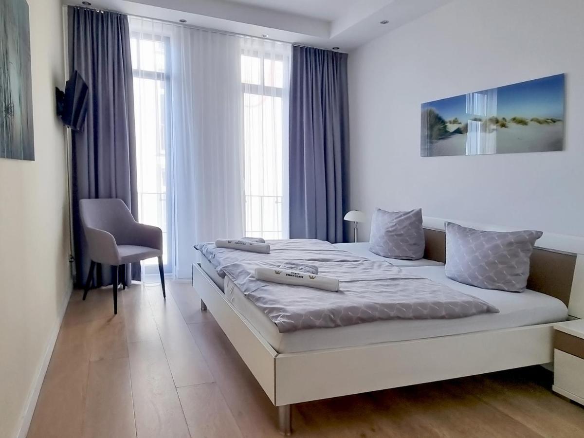 Villa Claire - Meerblicksuite Sunrise Queen Sellin  Extérieur photo
